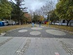 Meselik Park (İstanbul, Besiktas, Konaklar Mah., Ihlamur Sok.), genre sculpture