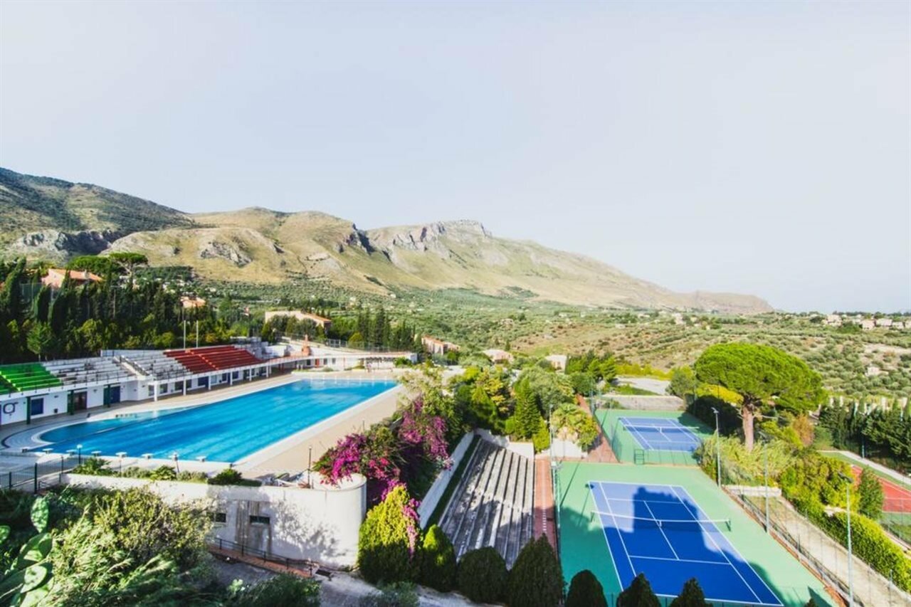 Фото Torre Artale Hotel