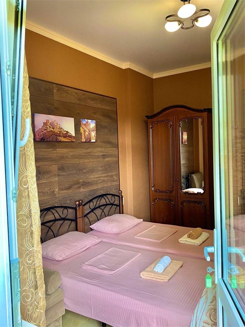 Фото Lifar Сириус Листопадная