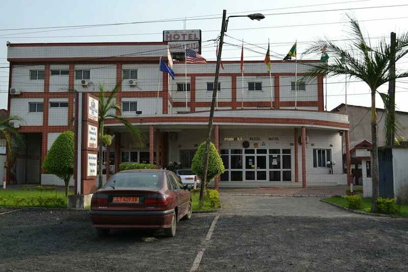 Гостиница Peninsula Plaza Hotel