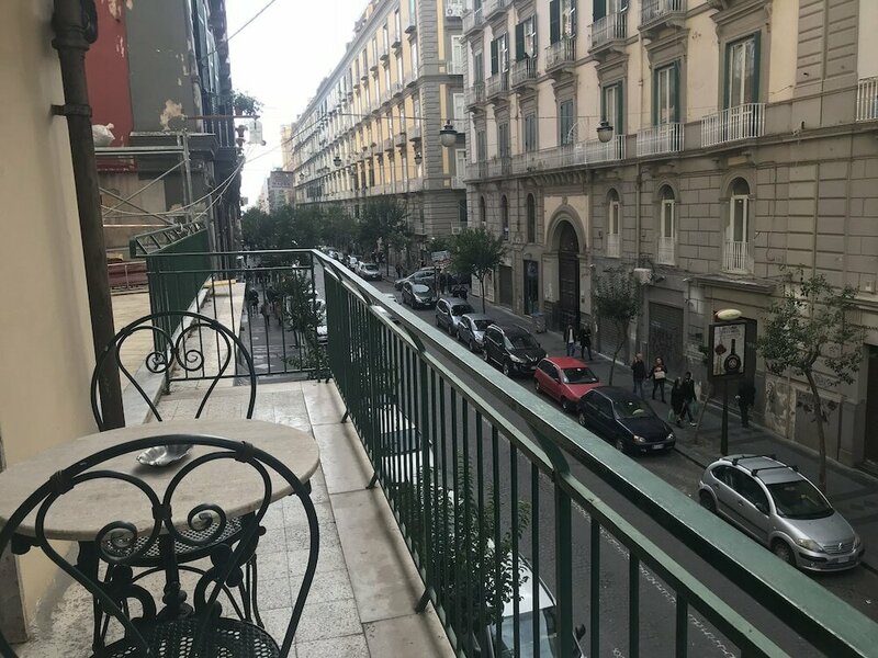 Гостиница Sansevero Naples в Неаполе