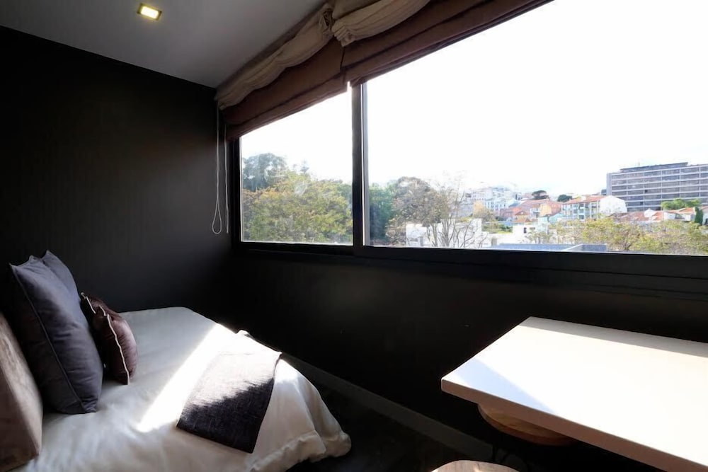 Фото Charm Flats