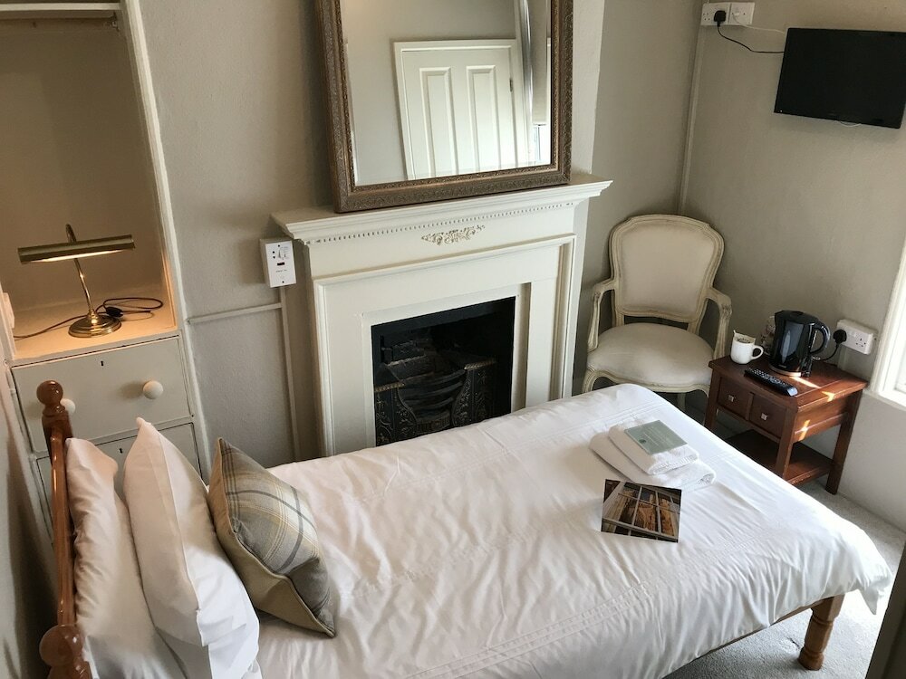 Фото Galtres Lodge Hotel