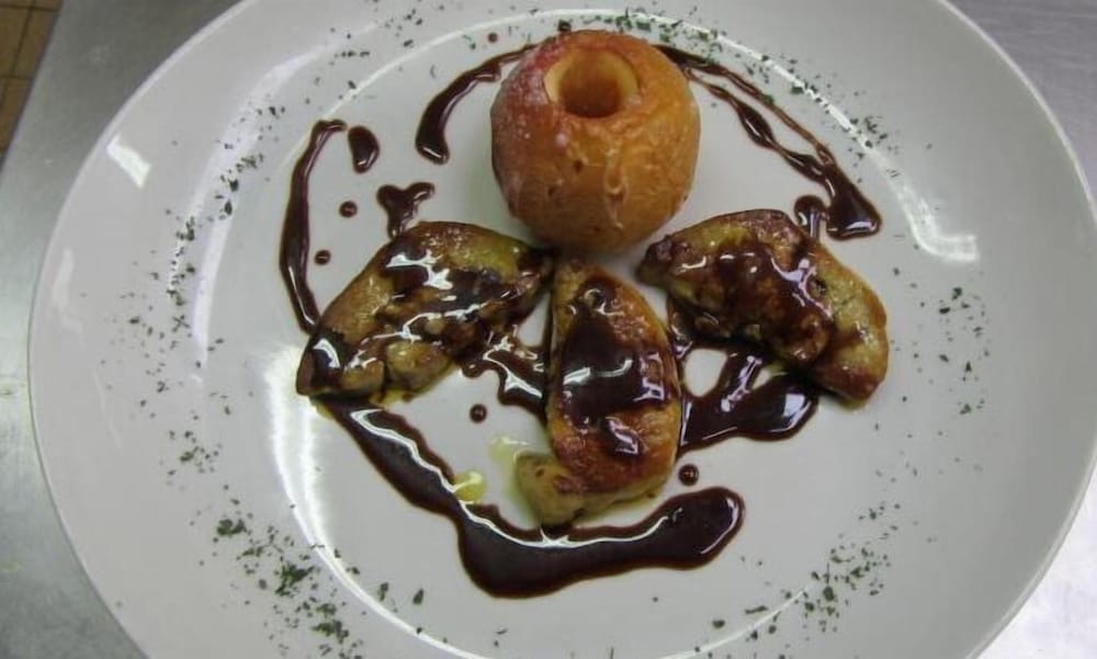 Фото Hotel Notre- Dame de France