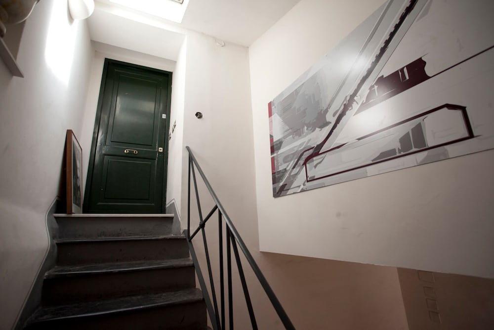 Фото Wonder Princely Penthouse