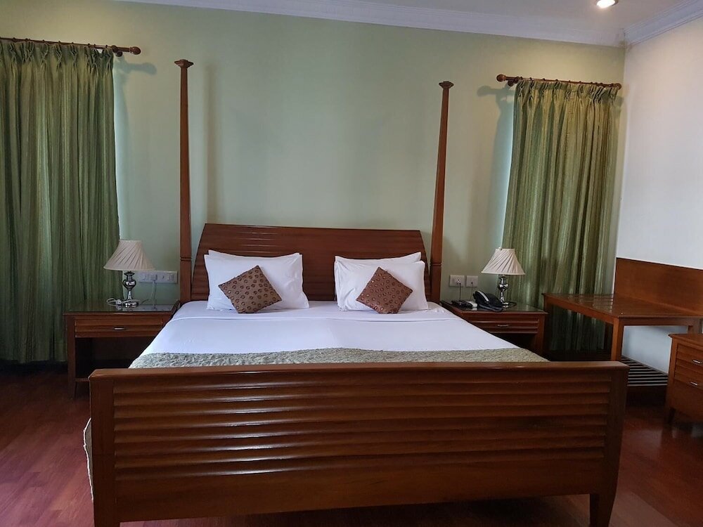 Фото Trinity Suites