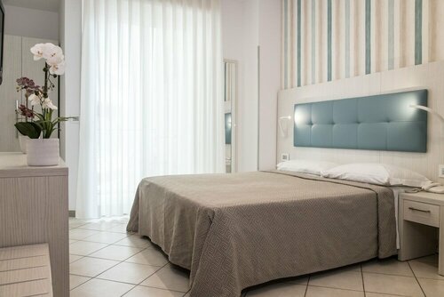 Внешний вид отеля Hotel Prestige в Каттолике, фото 5