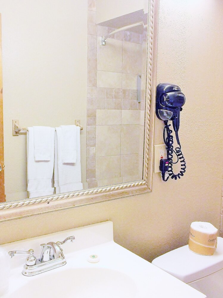 Фото Downtown Value Inn