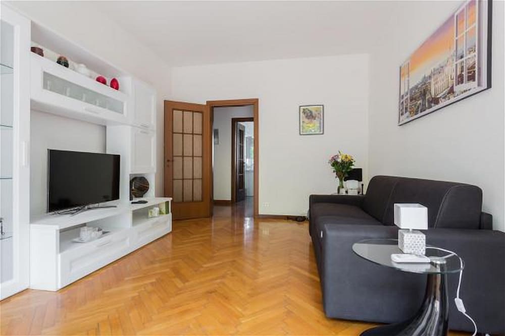 Фото Cenisio 10a