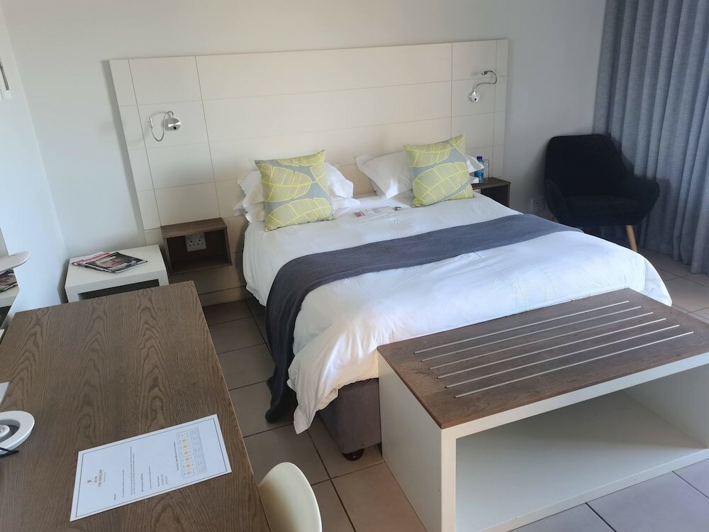 Фото The Paralian