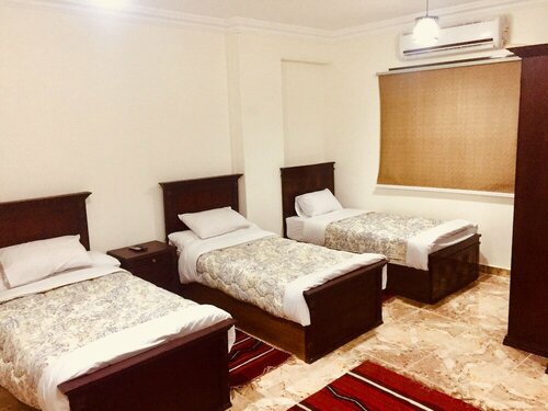 Гостиница Pyramids Empire Inn