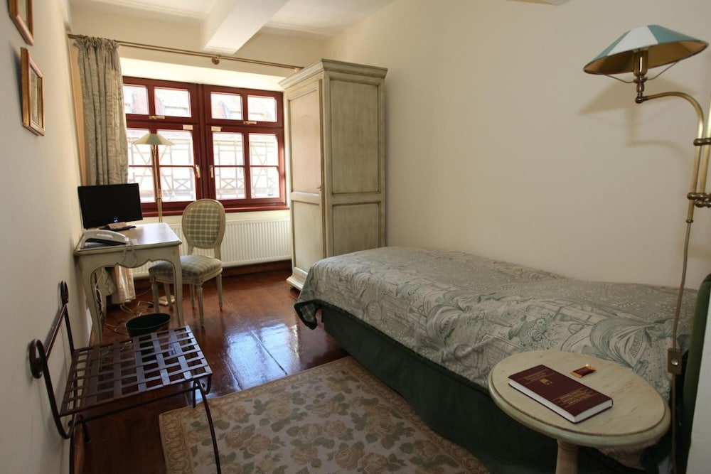 Фото Hotel Zum Bär