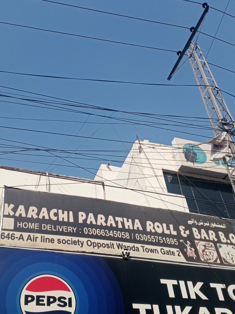 Fast food Karachi paratha rool, Lahore, photo