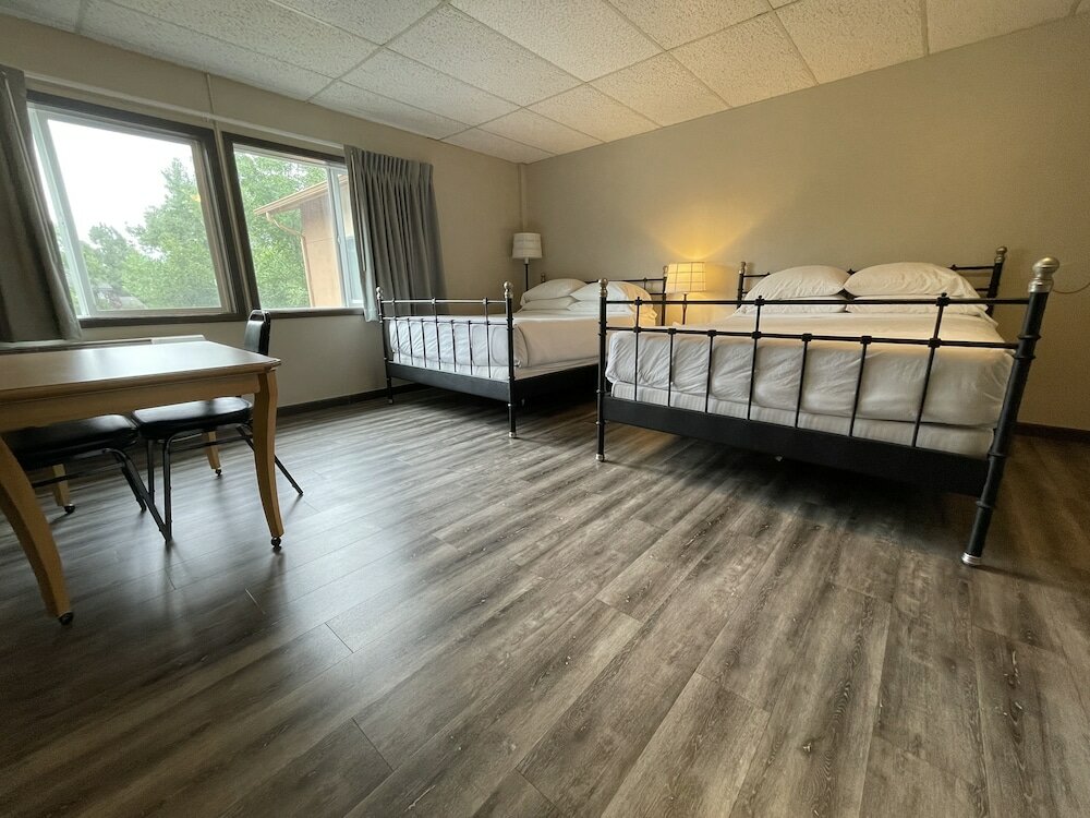 Фото Boulder Twin Lakes Inn