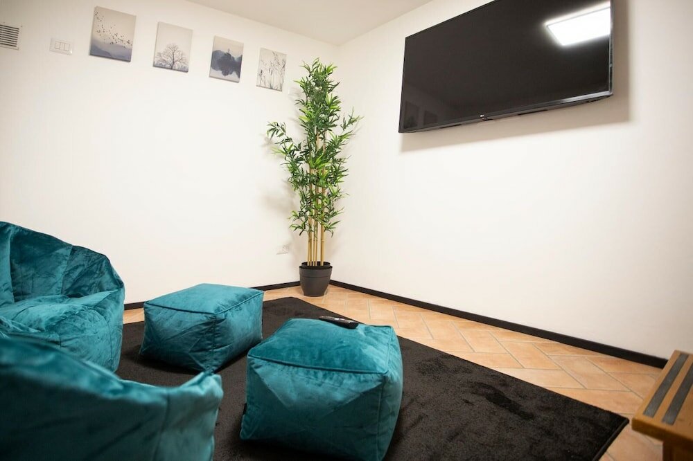 Фото Sofia alla VII coortein trastevere