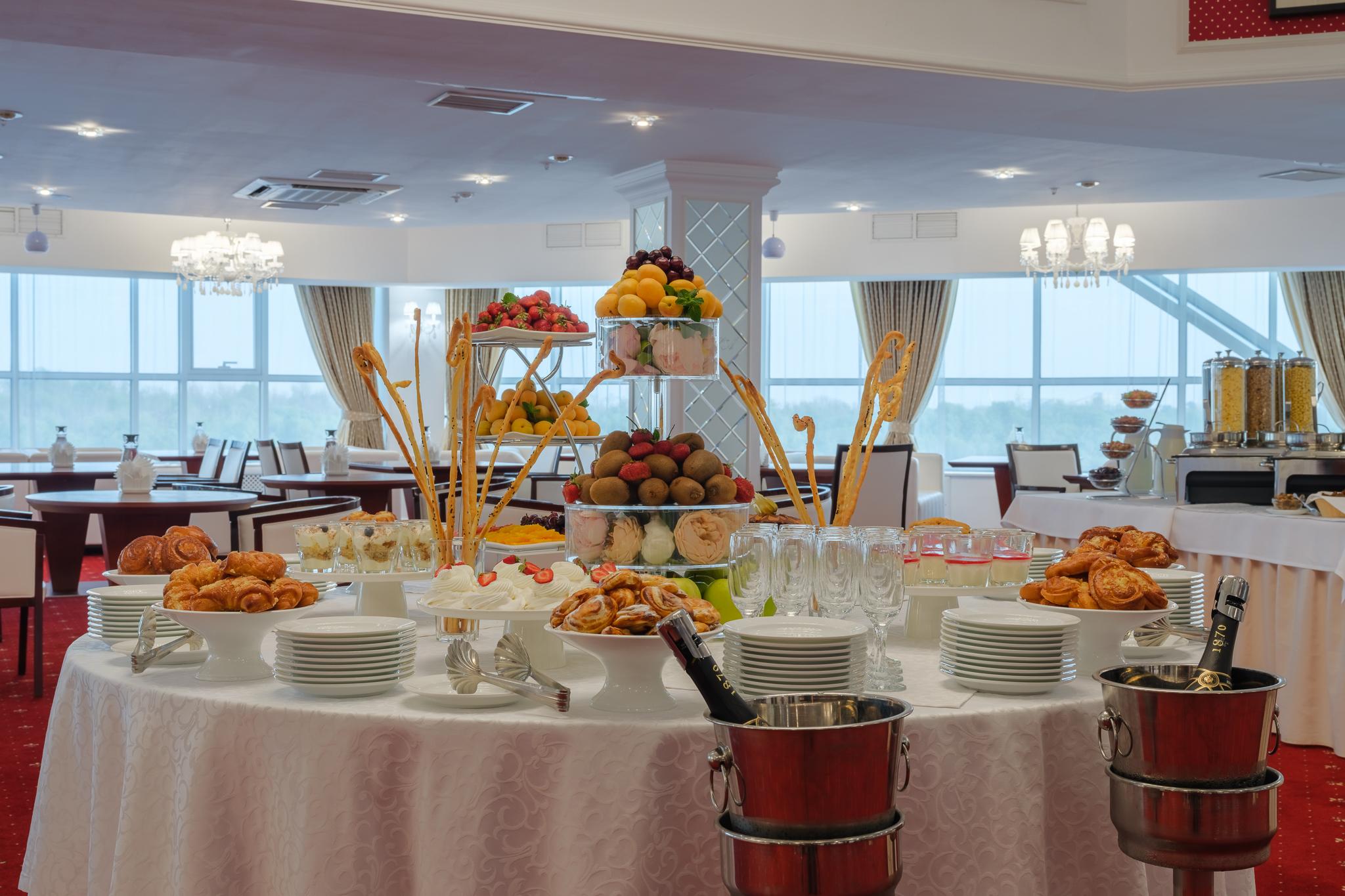 Фото Marins Астрахань Grand Hotel