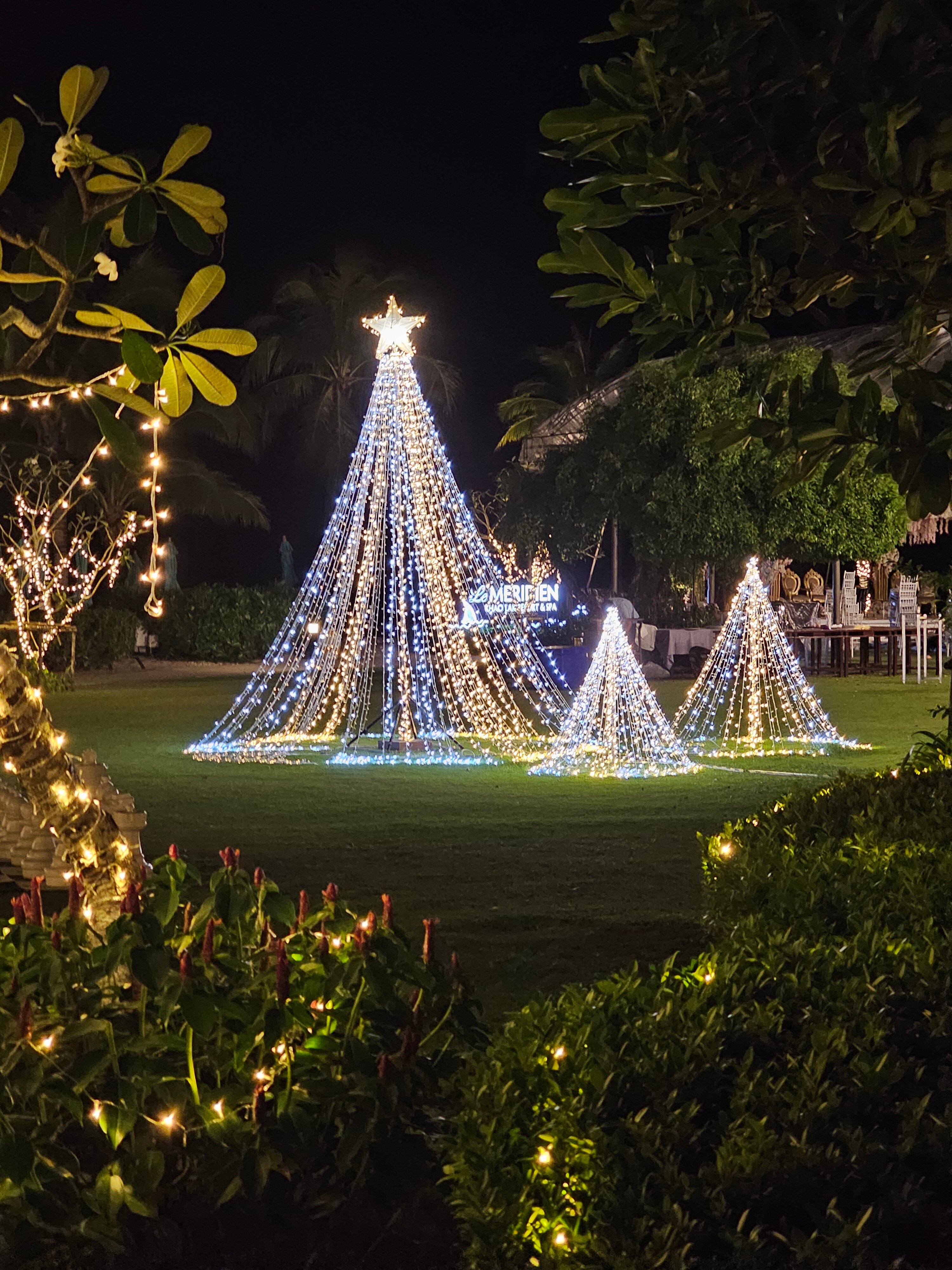 Фото Le Meridien Khao Lak Resort & SPA