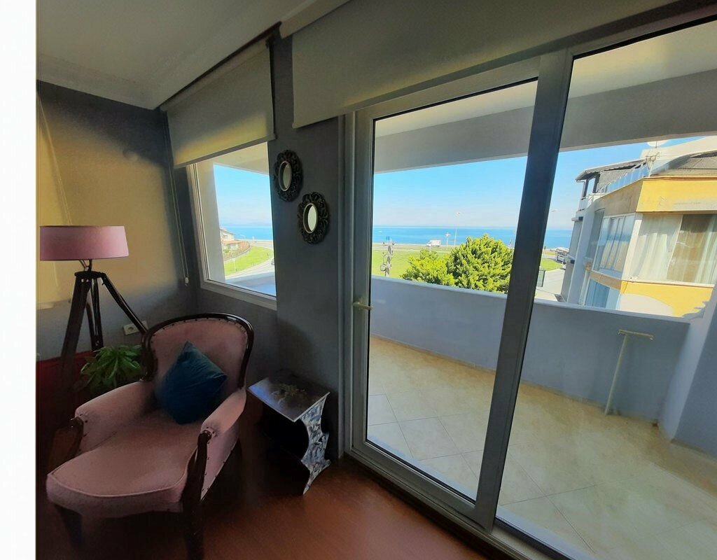 Private practice doctors Dr. Melih Nurhan M. D. Clinic, Guzelbahce, photo