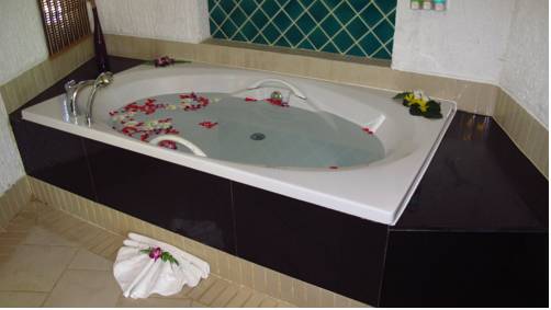 Фото Peace Laguna Resort & SPA