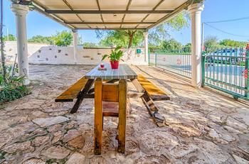 Фото Comfort Pool Apartments