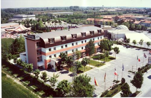 Фото Hotel Garden