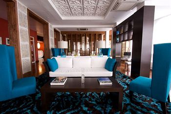 Фото The Spanish Court Hotel