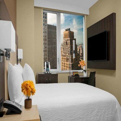 Фото Hilton Garden Inn New York-Times Square Central