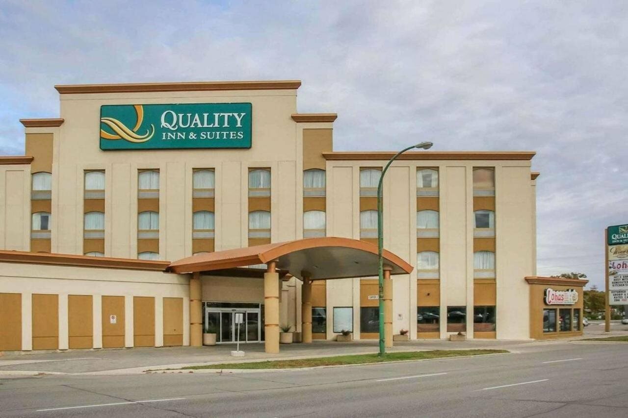Фото Quality Inn and Suites Winnipeg