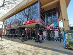 Best man (ulitsa Gorkogo, 3), clothing store