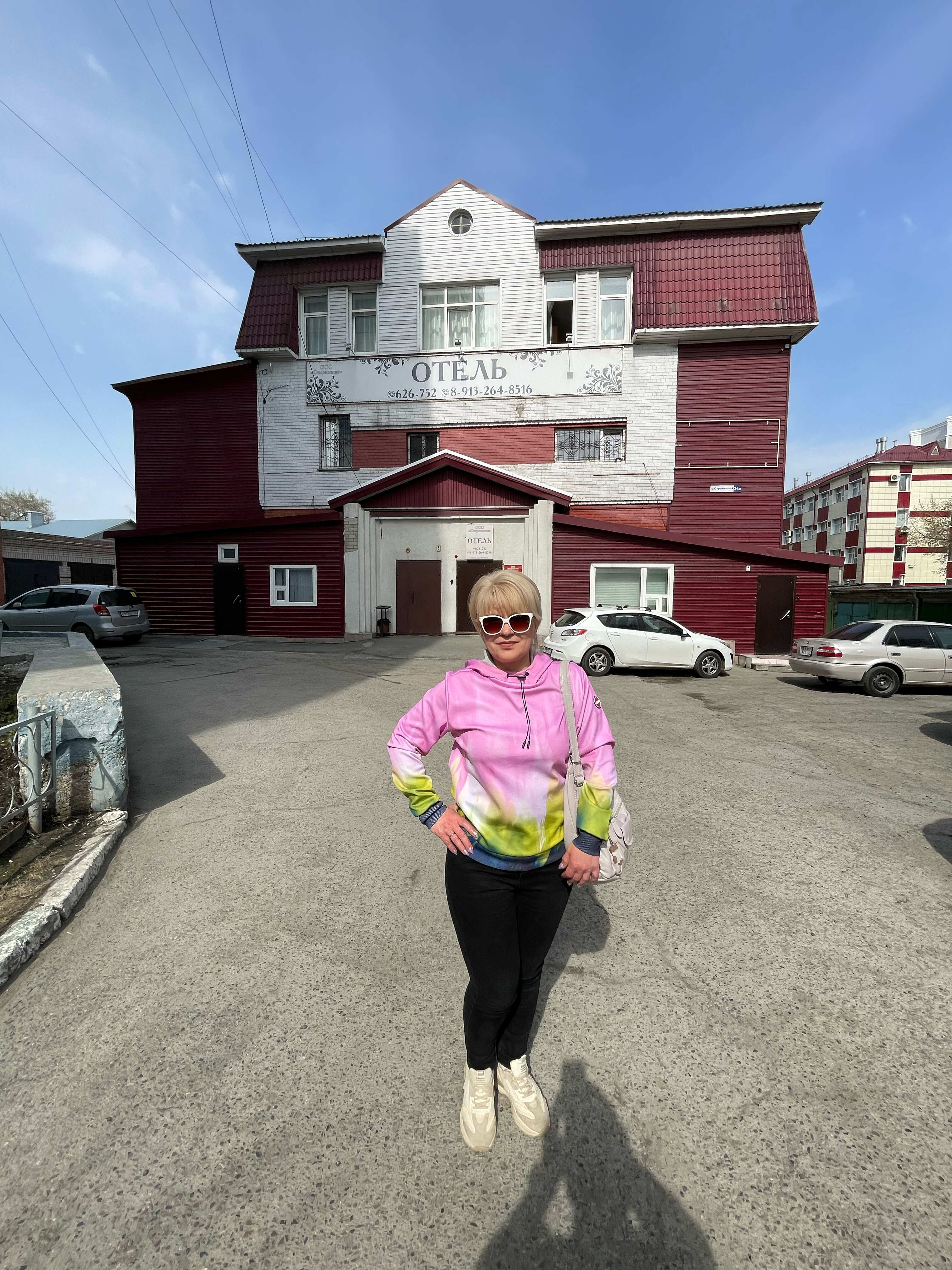 Фото отеля 2