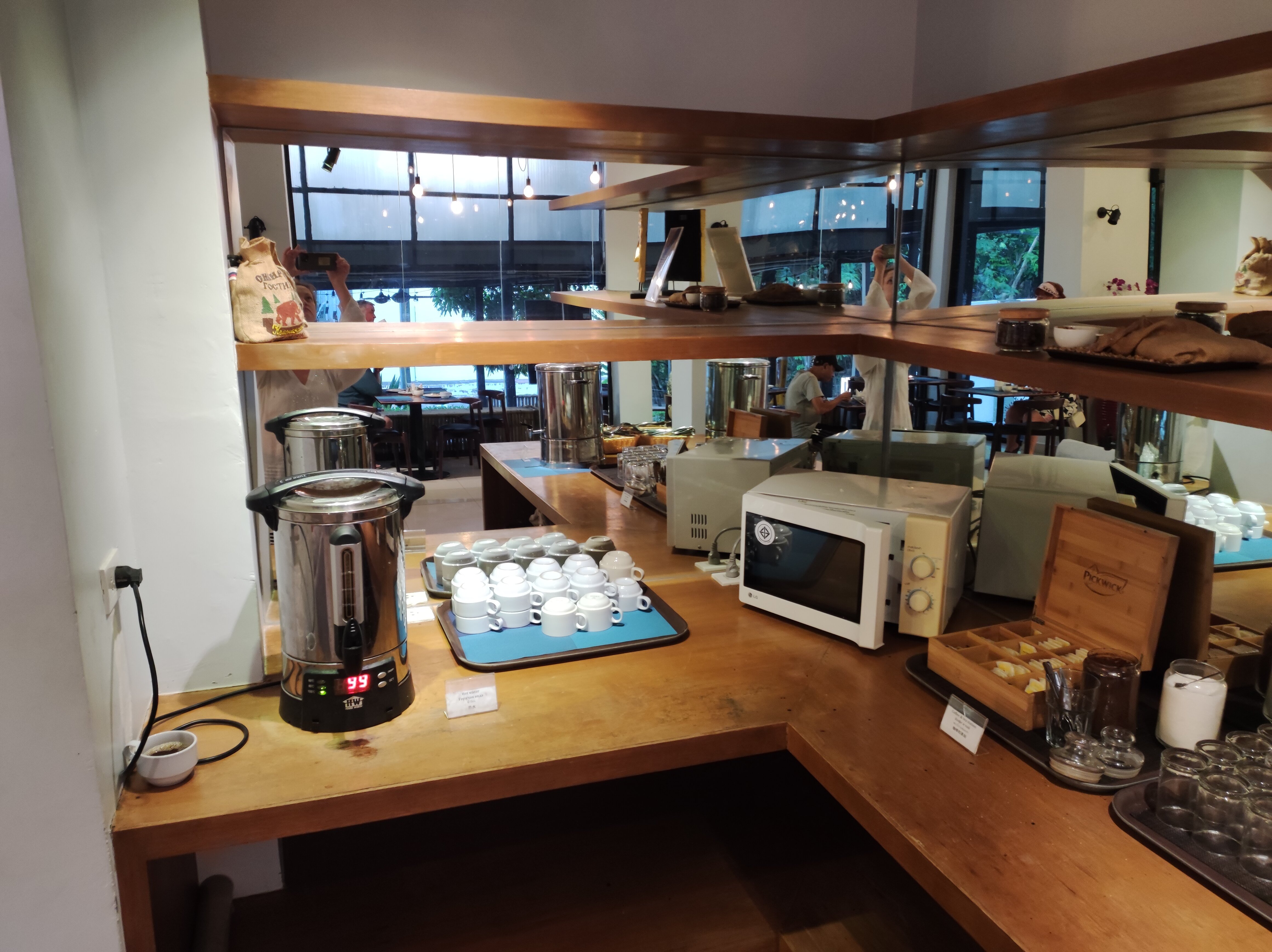 Фото Maikhao Hotel 