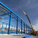Steel Group (Blyukhera Street, 50) ، هياكل معدنية