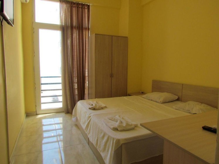 Фото S Bakuri Hotel