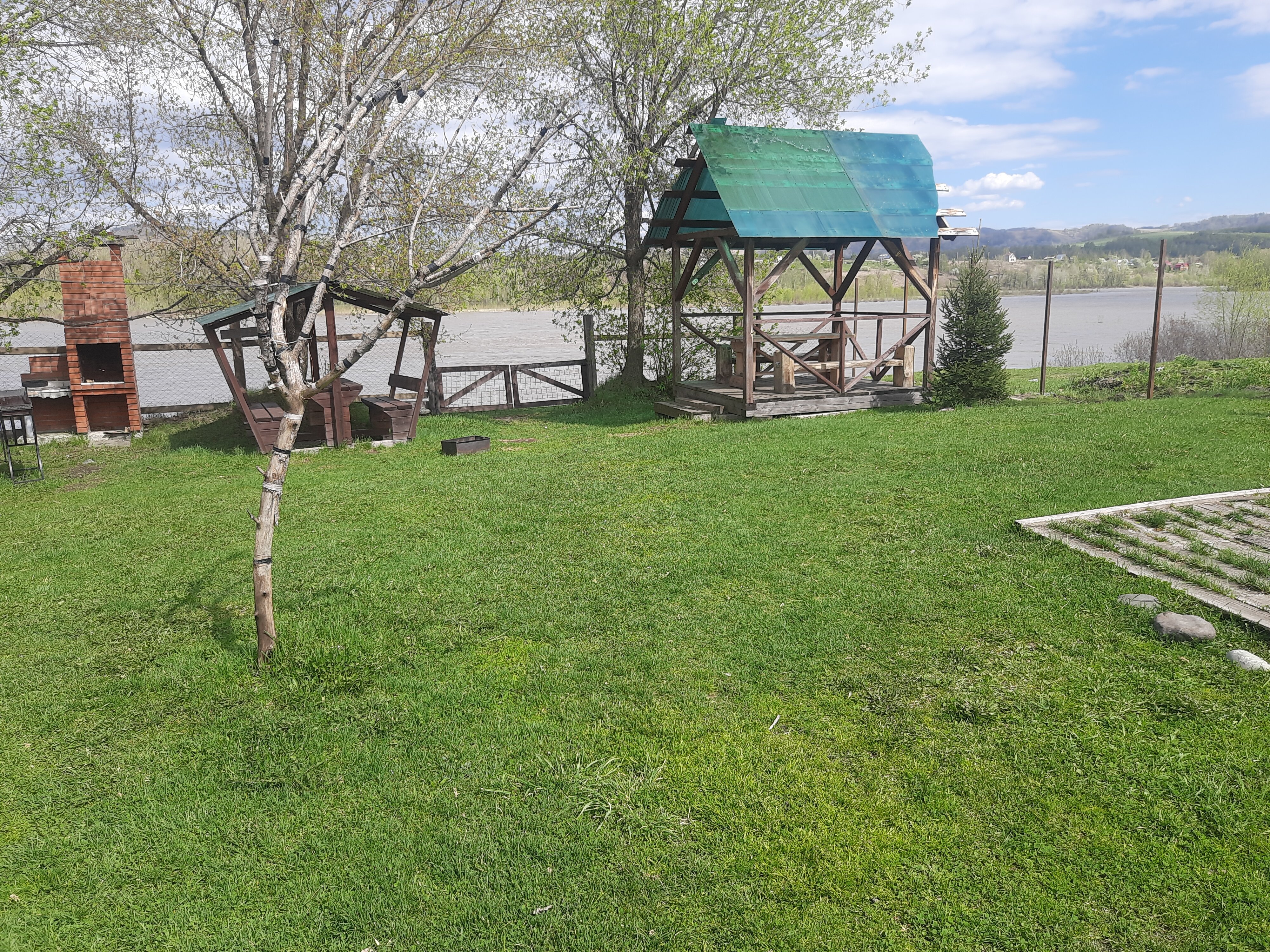 Фото Три Клёна