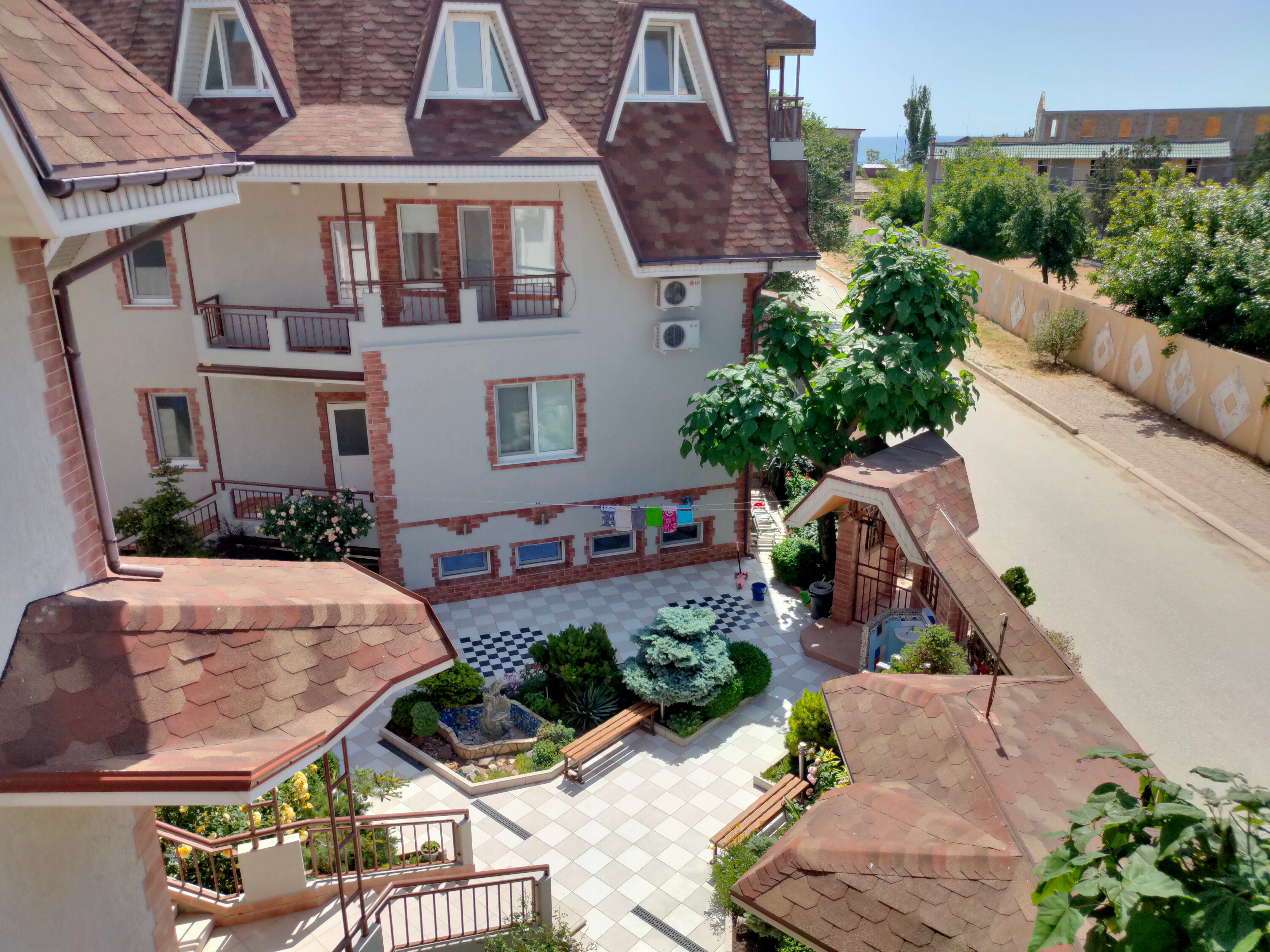 Фото отеля 4