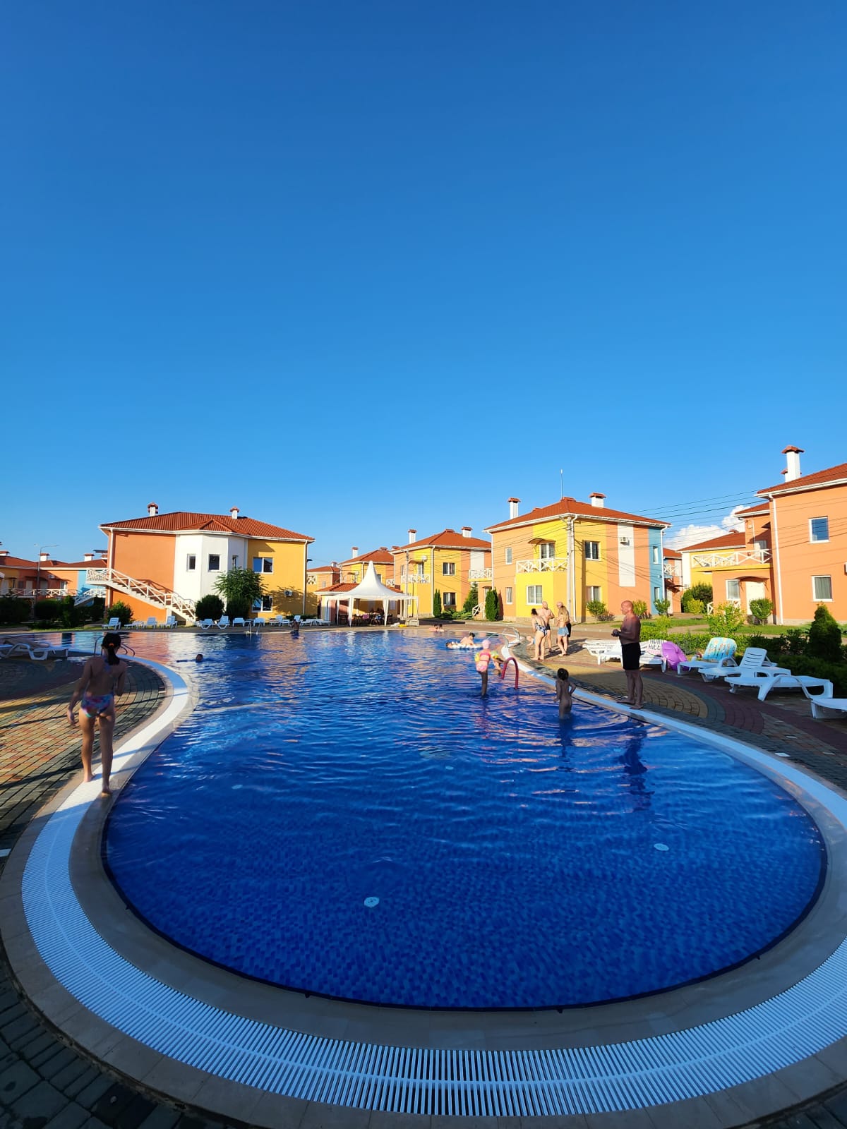 Фото Апартаменты в Бухте Круглой