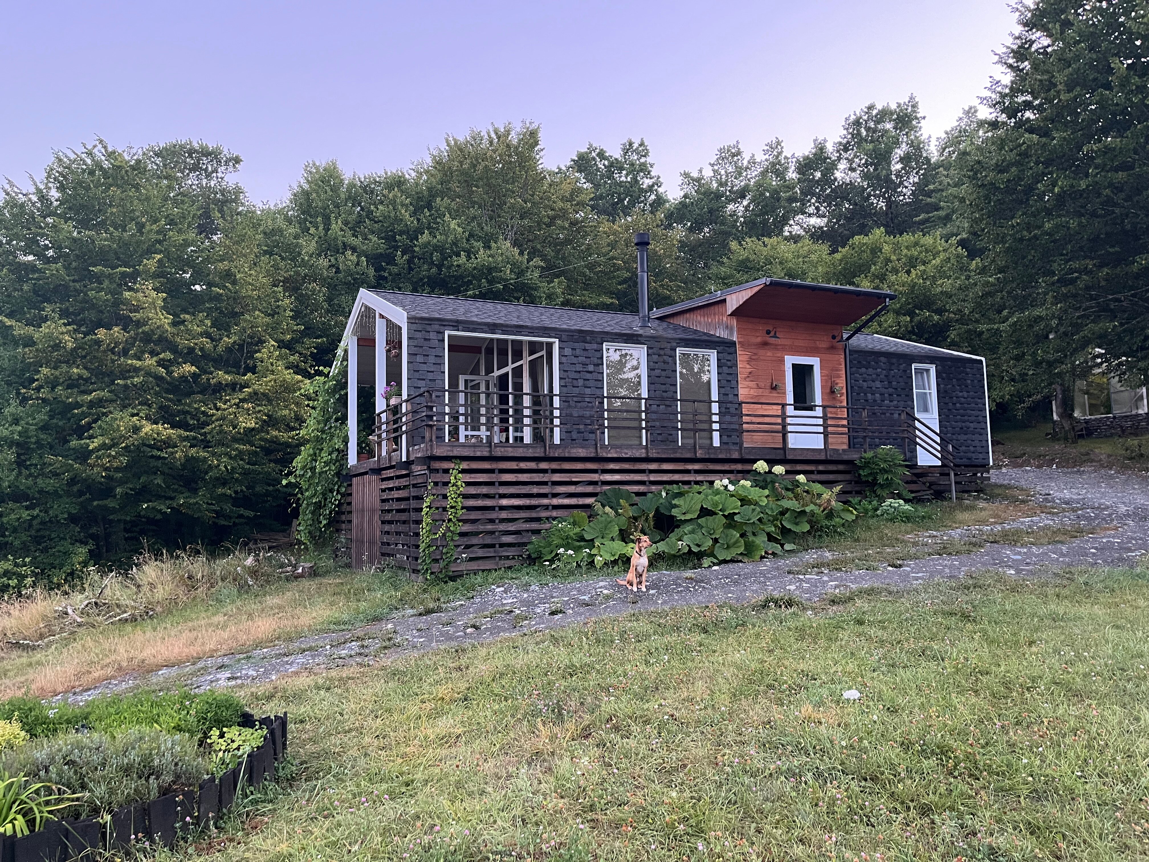 Фото The. Small. Hill. House