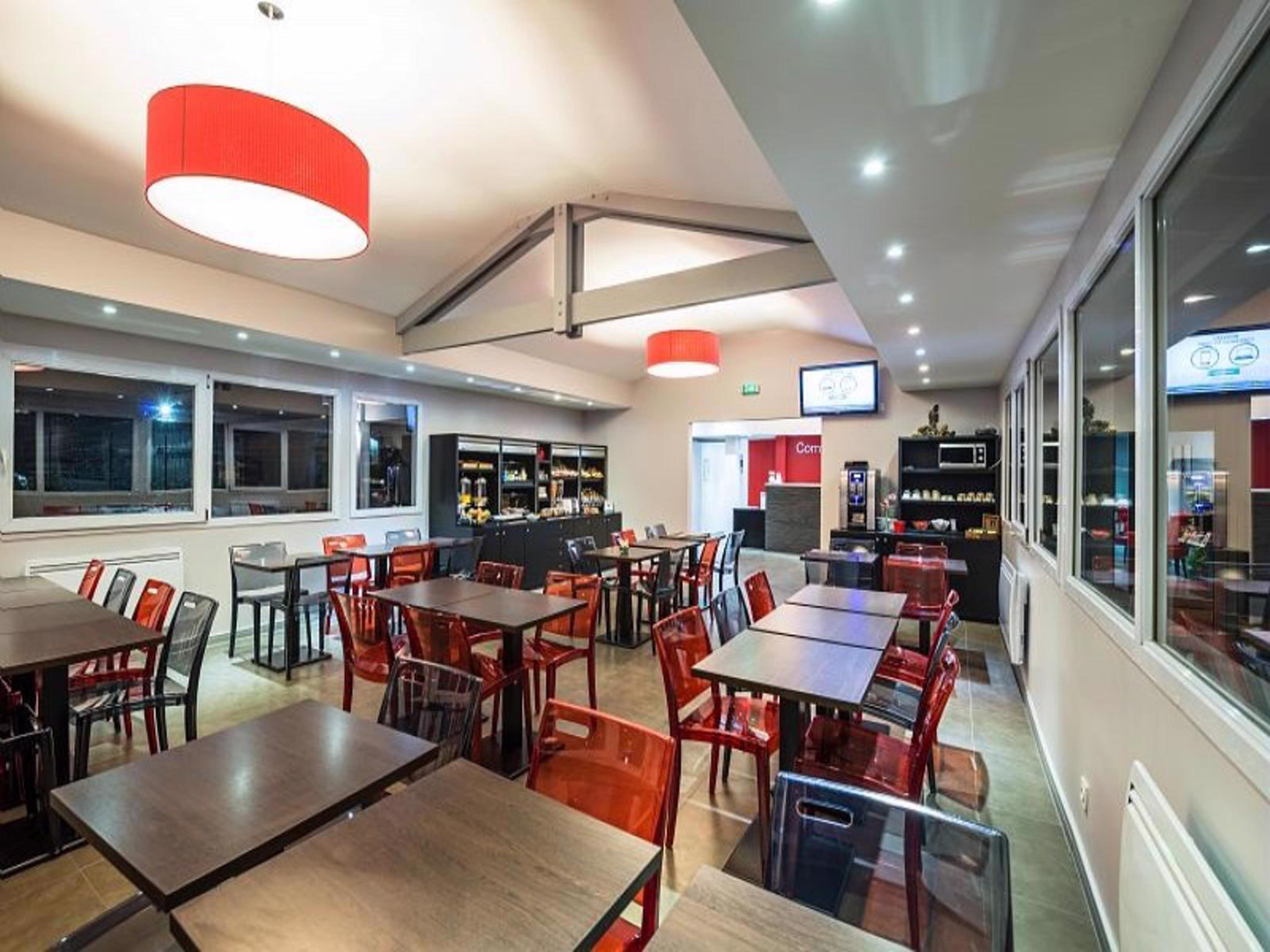 Фото Comfort Hotel Champigny Sur Marne