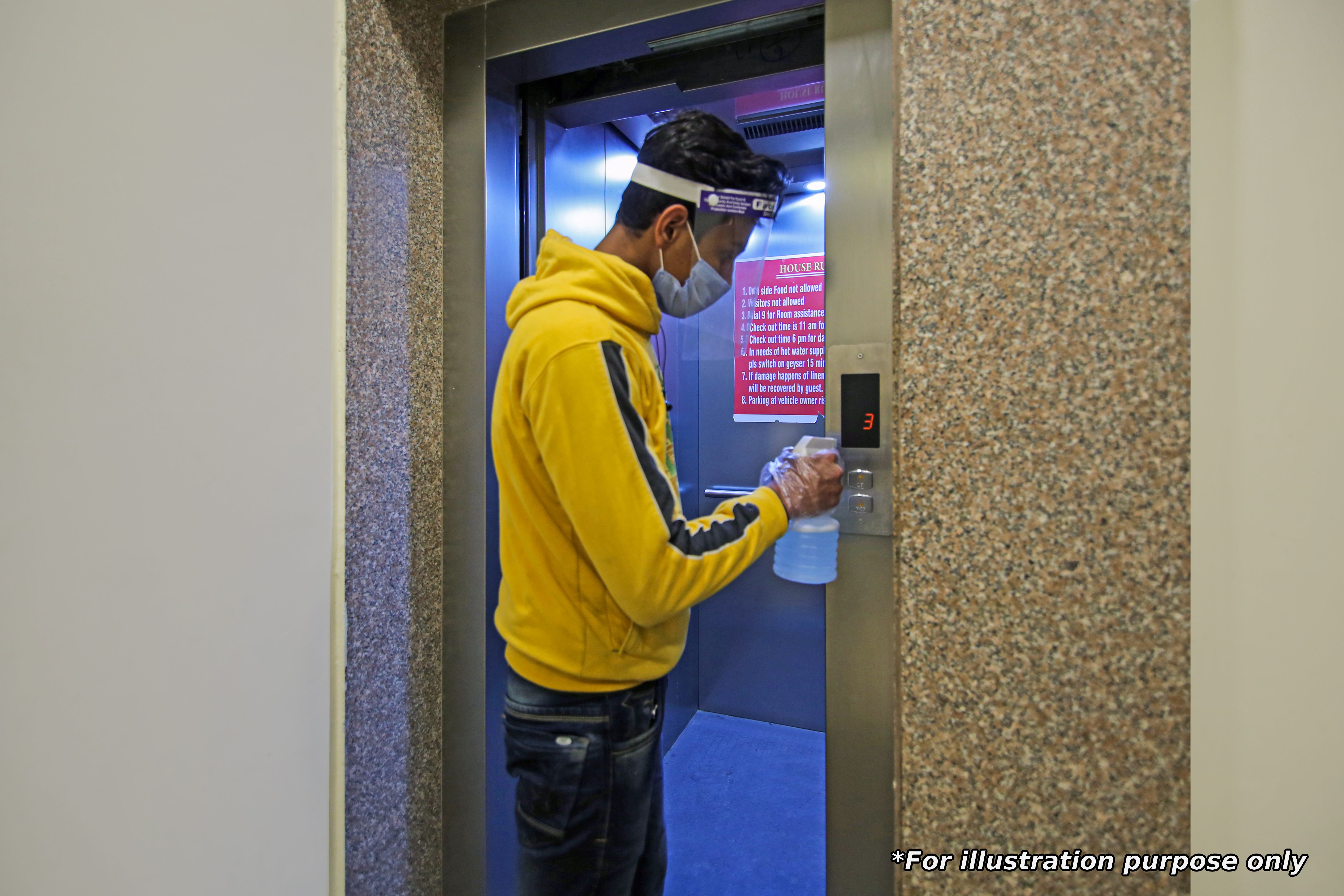 Фото Oyo 10650 Hotel Lotus Residency