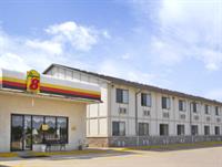 Фото Super 8 by Wyndham Macomb