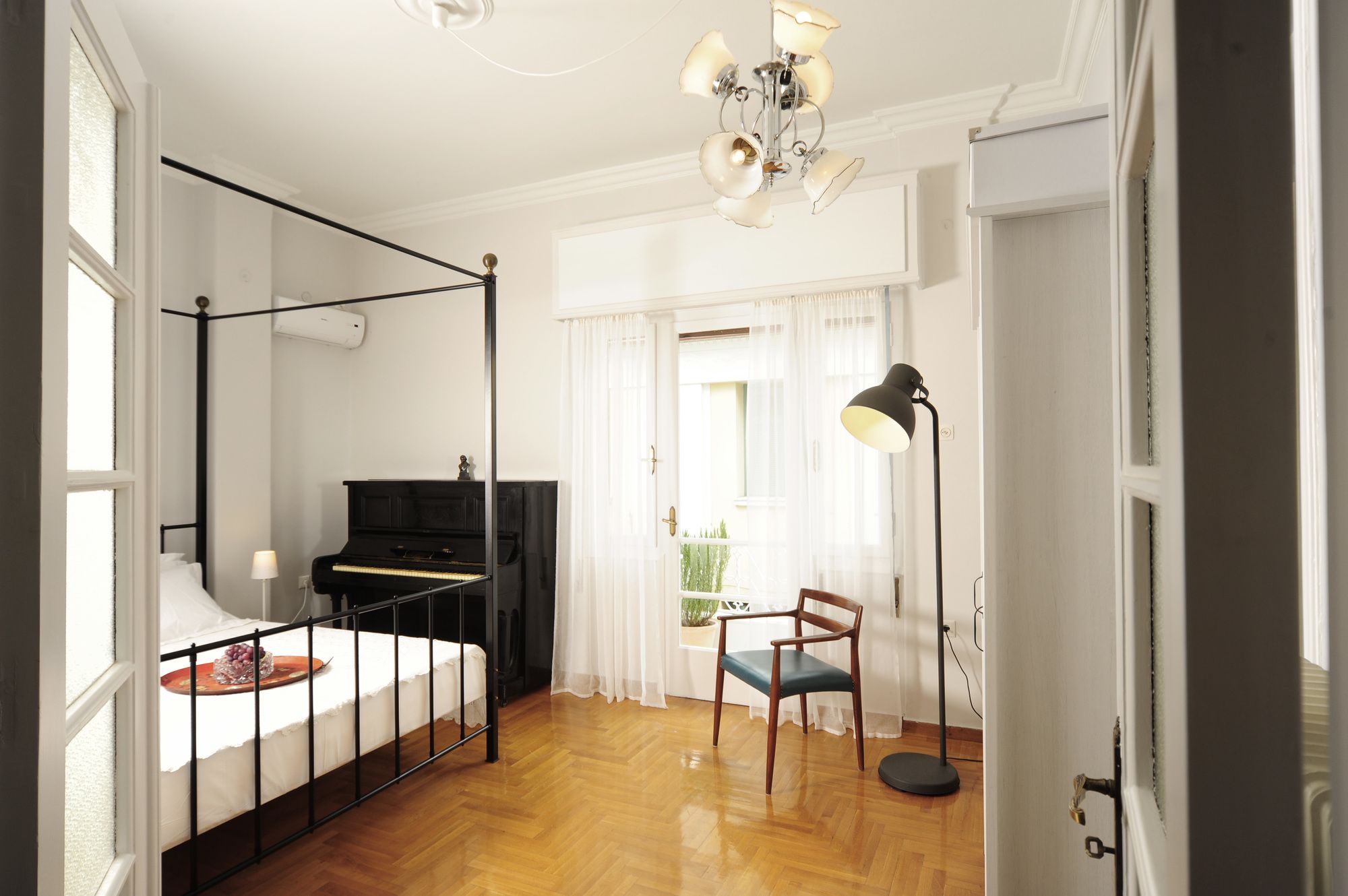 Фото Live in Athens apartments