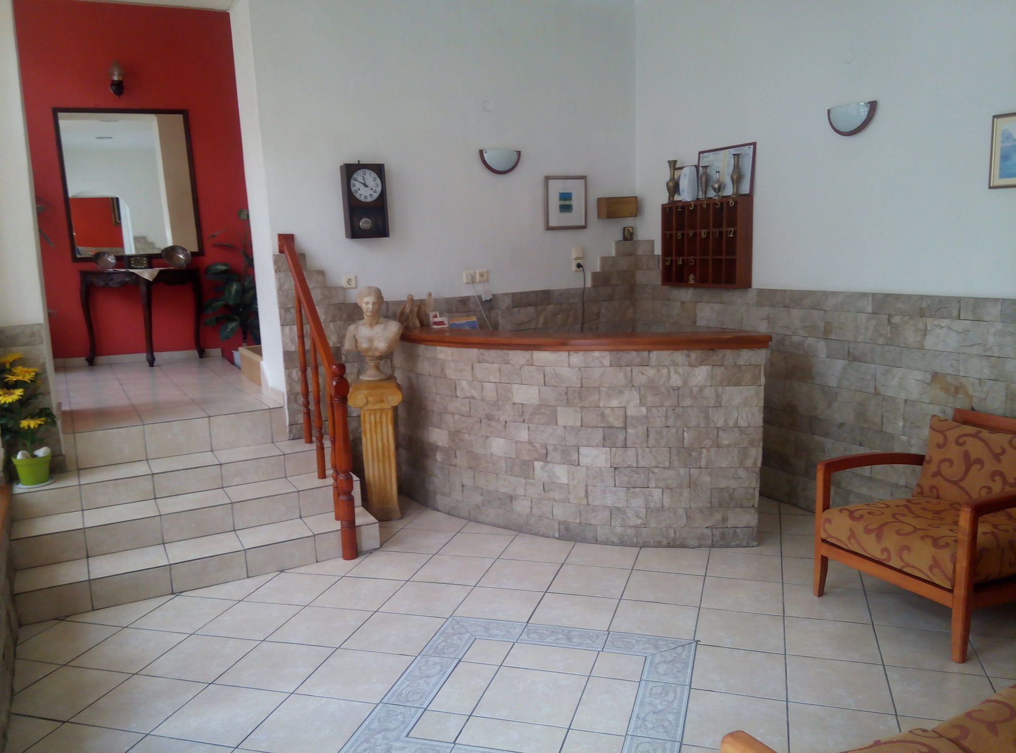 Фото отеля 3