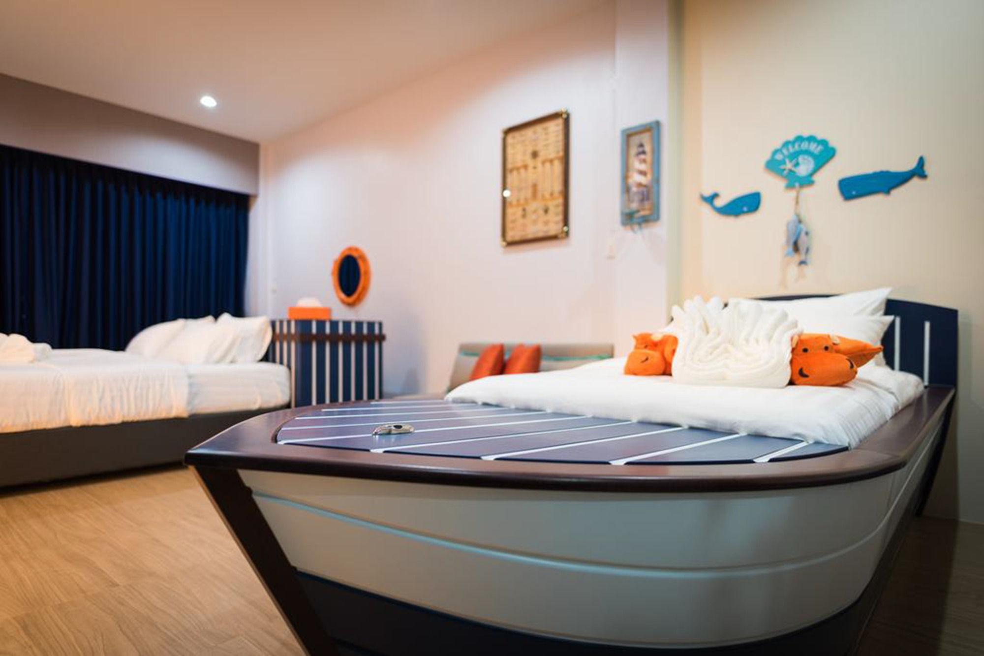 Фото The Iconic Hotel