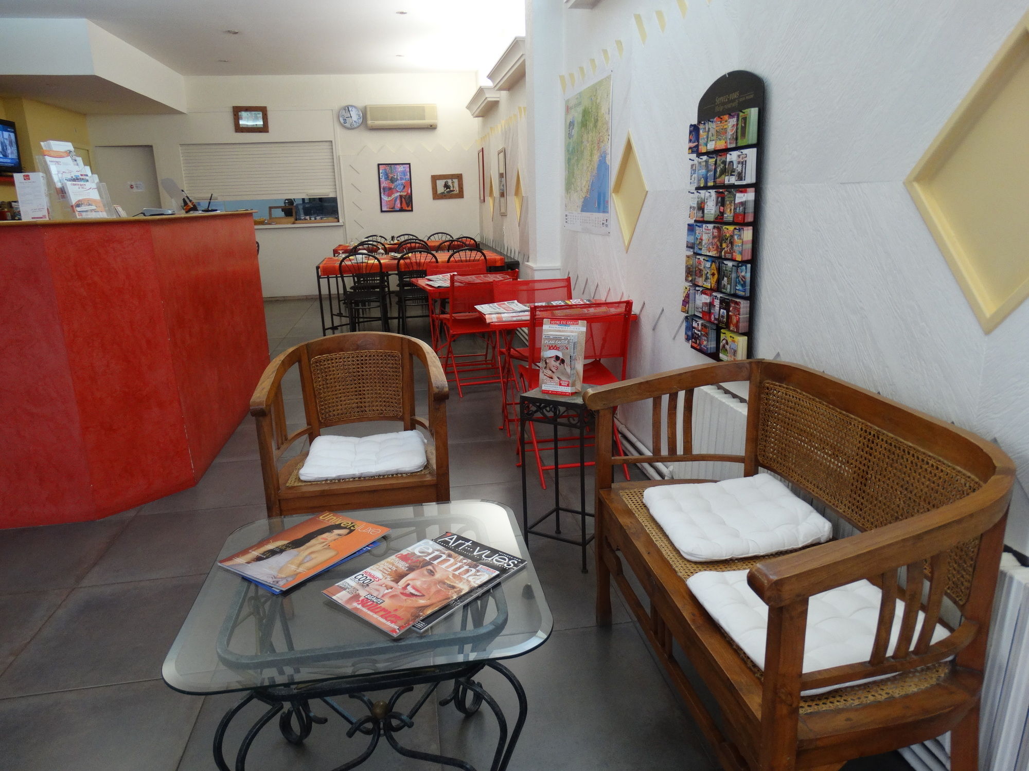 Фото Hôtel de France