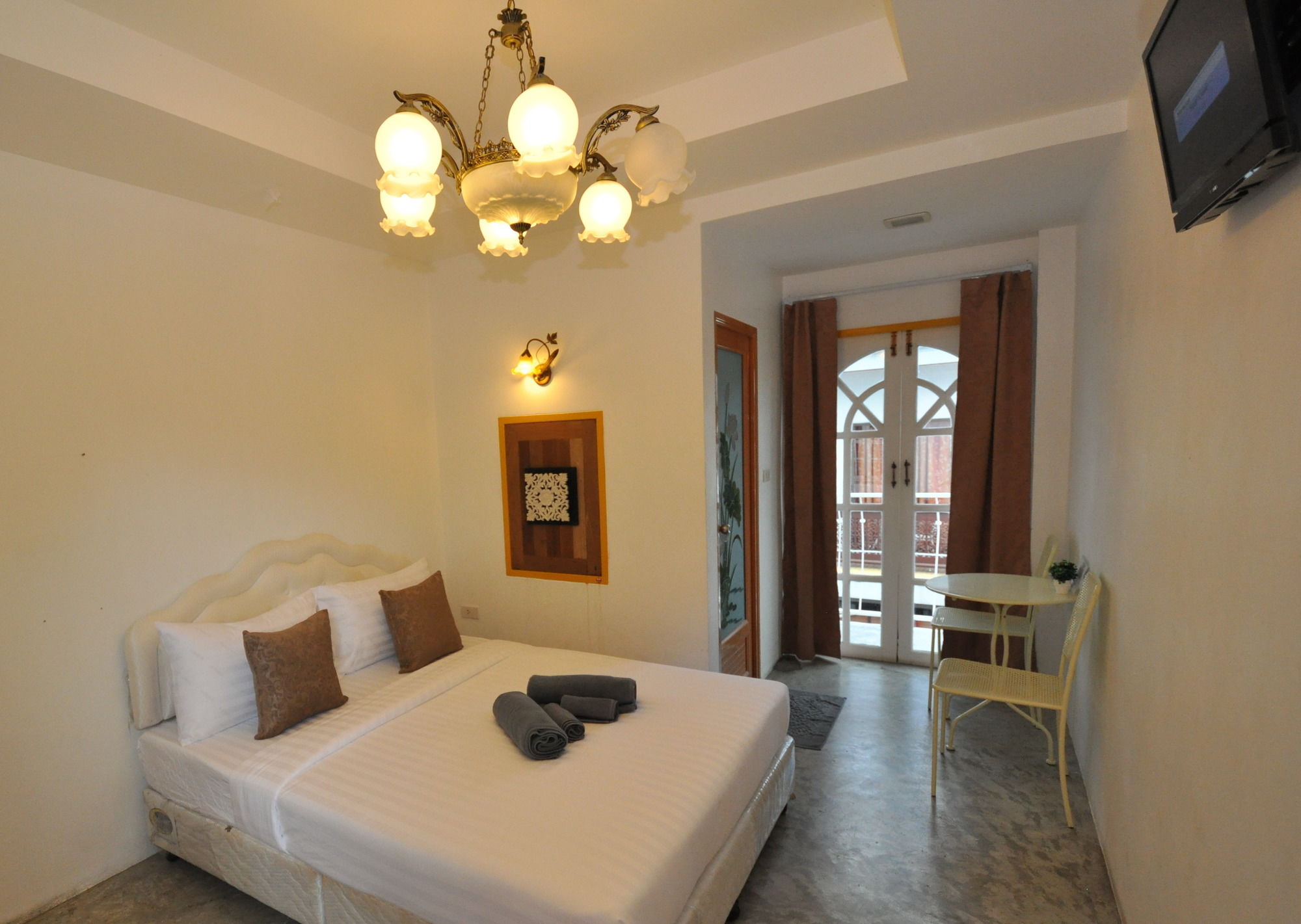 Фото Side Walk Boutique Hotel