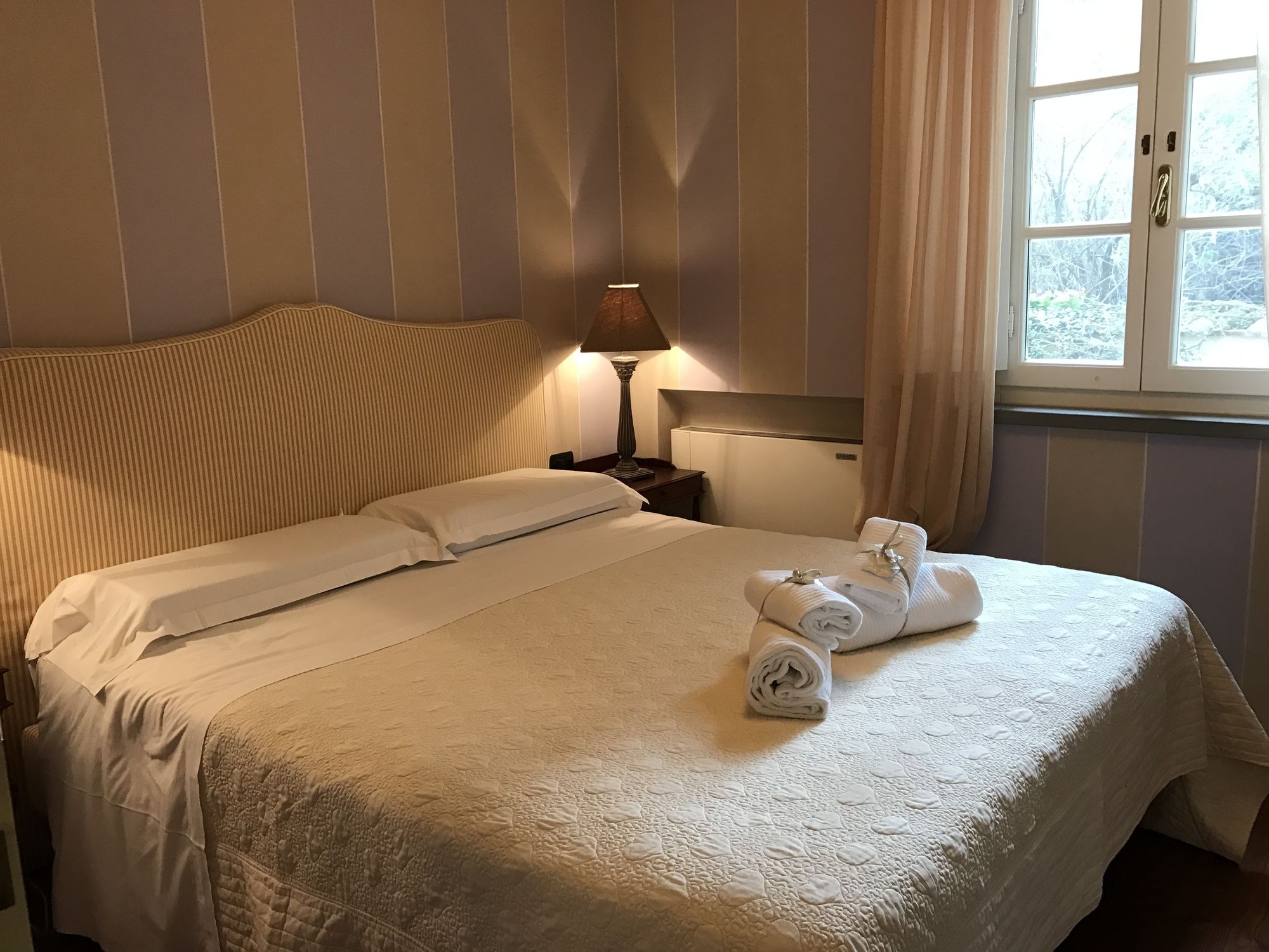 Фото At Home Bed and Breakfast