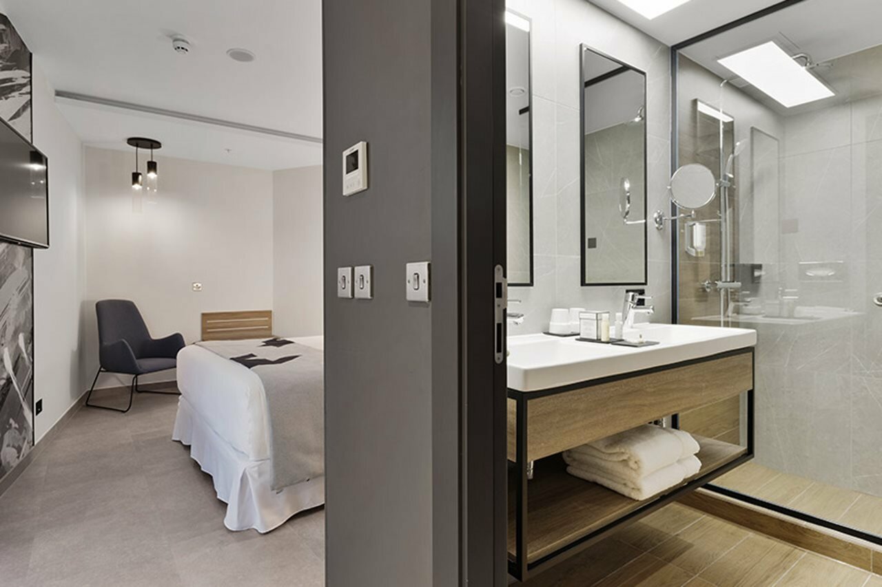 Фото Hotel Riu Plaza London Victoria