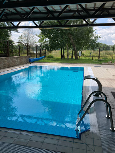 Гостиница Хюгге на озере в Петергофе