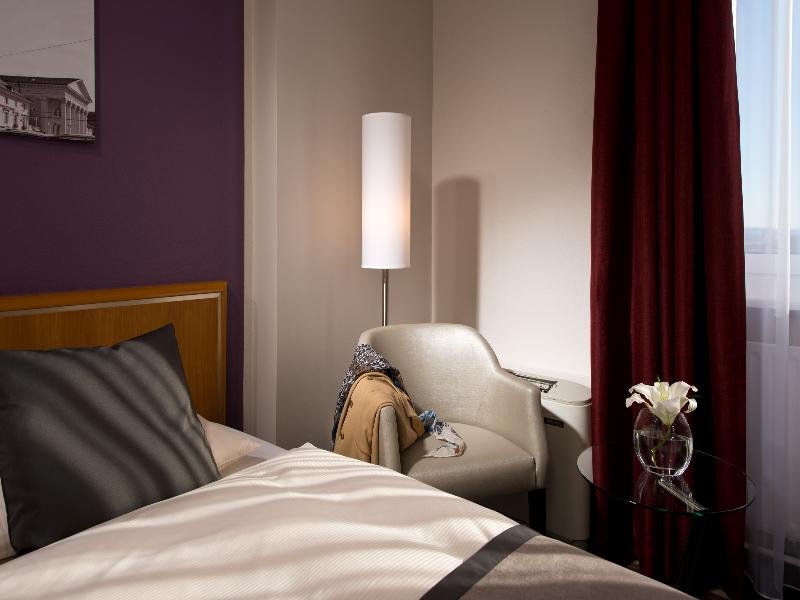 Фото Leonardo Hotel Karlsruhe