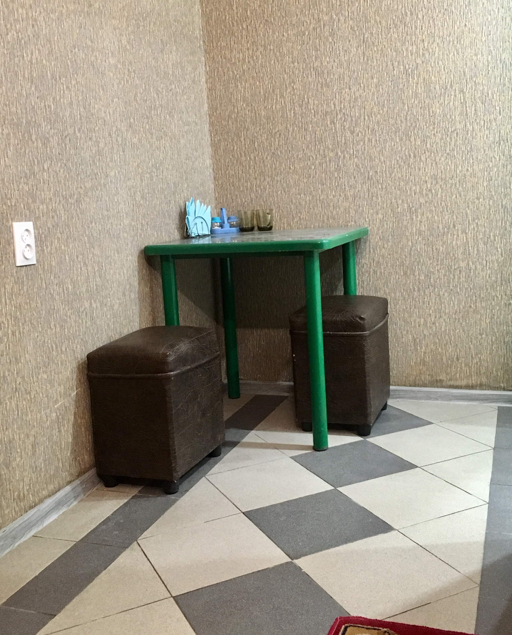 Фото Тополя